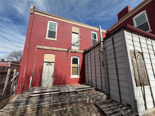 713 Lami Street, St Louis, MO 63104