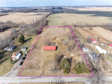 1226 E Jackson Road, Springfield, OH 45502