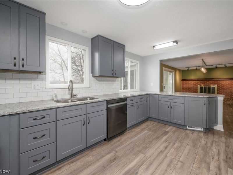 1167 Waldo Way, Twinsburg, OH 44087 Photo 9