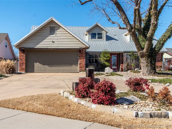 9043 E 28th Street, Tulsa, OK 74129