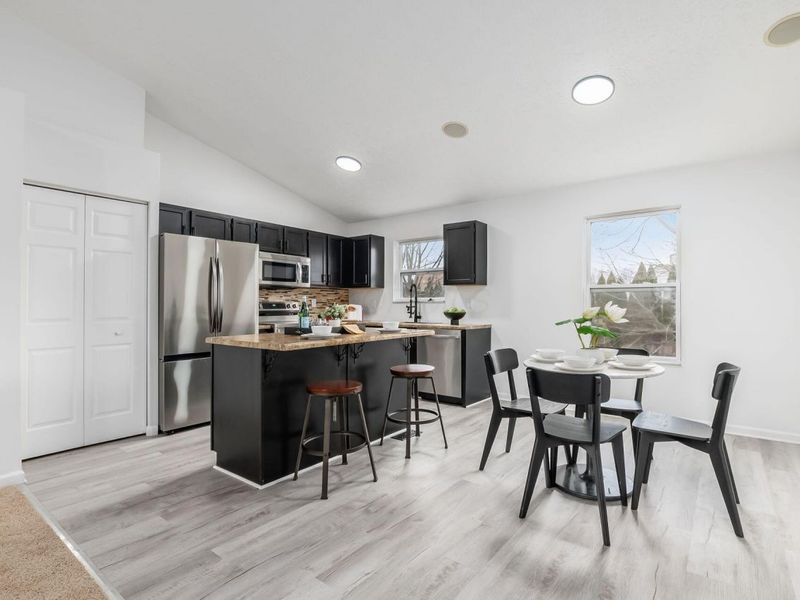 1834 Saint Lawrence Drive, Columbus, OH 43223 Photo 10