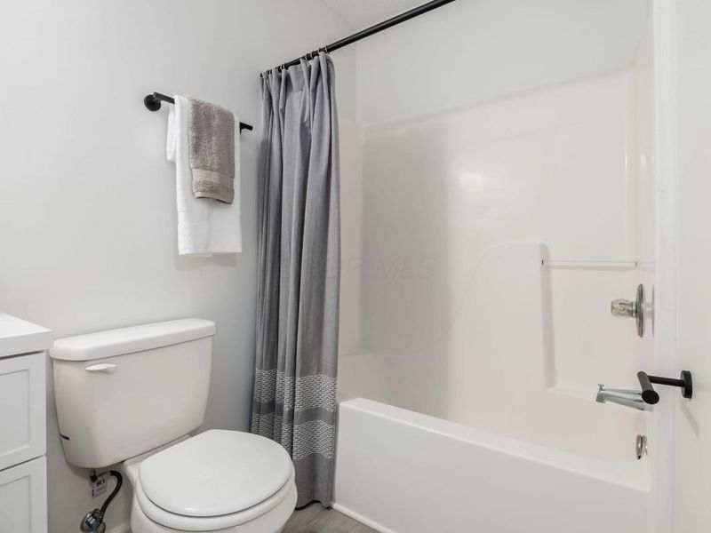 1834 Saint Lawrence Drive, Columbus, OH 43223 Photo 19