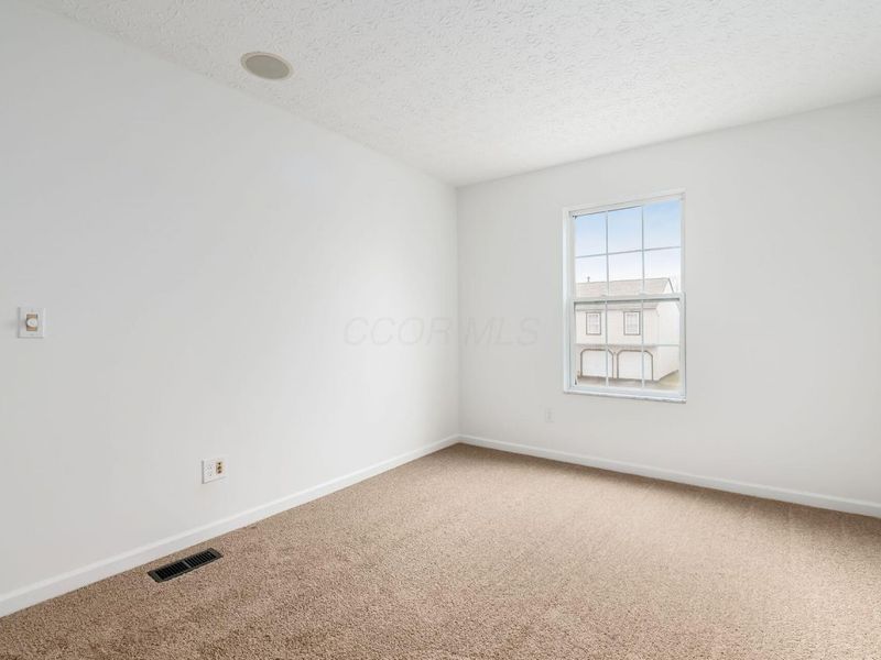 1834 Saint Lawrence Drive, Columbus, OH 43223 Photo 25