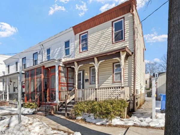 415 Wood St, Burlington, NJ 08016