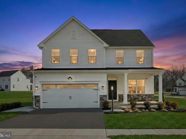 100 TRAIL, YORK, PA 17406