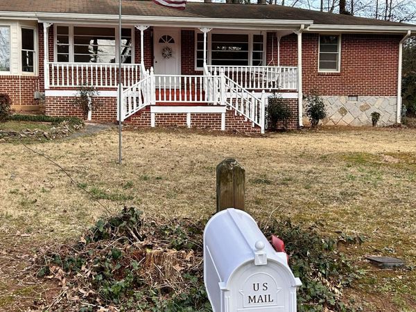 1524 Carlton Avenue, Stone Mountain, GA 30087