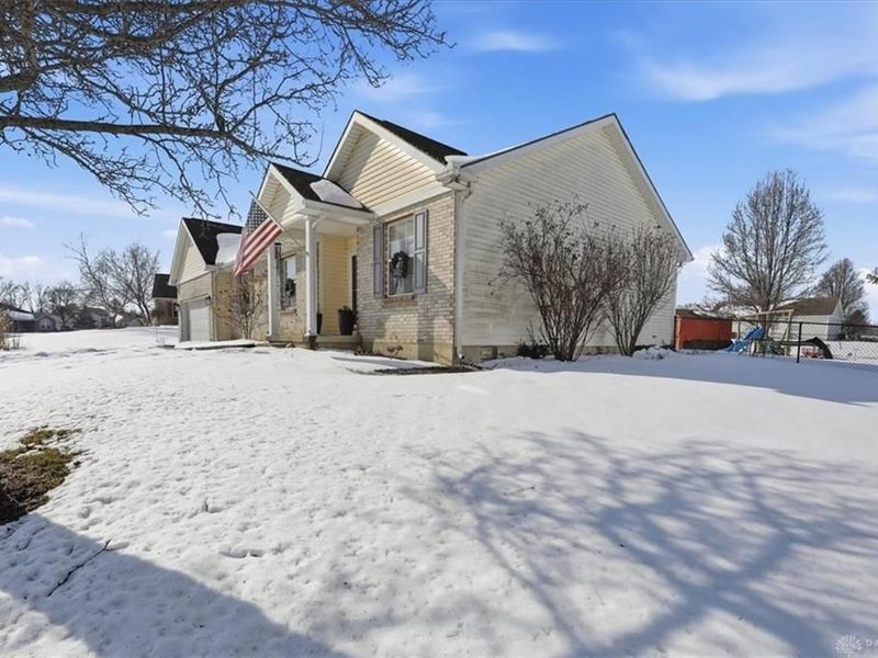 922 E High Street, Eaton, OH 45320 Photo 5