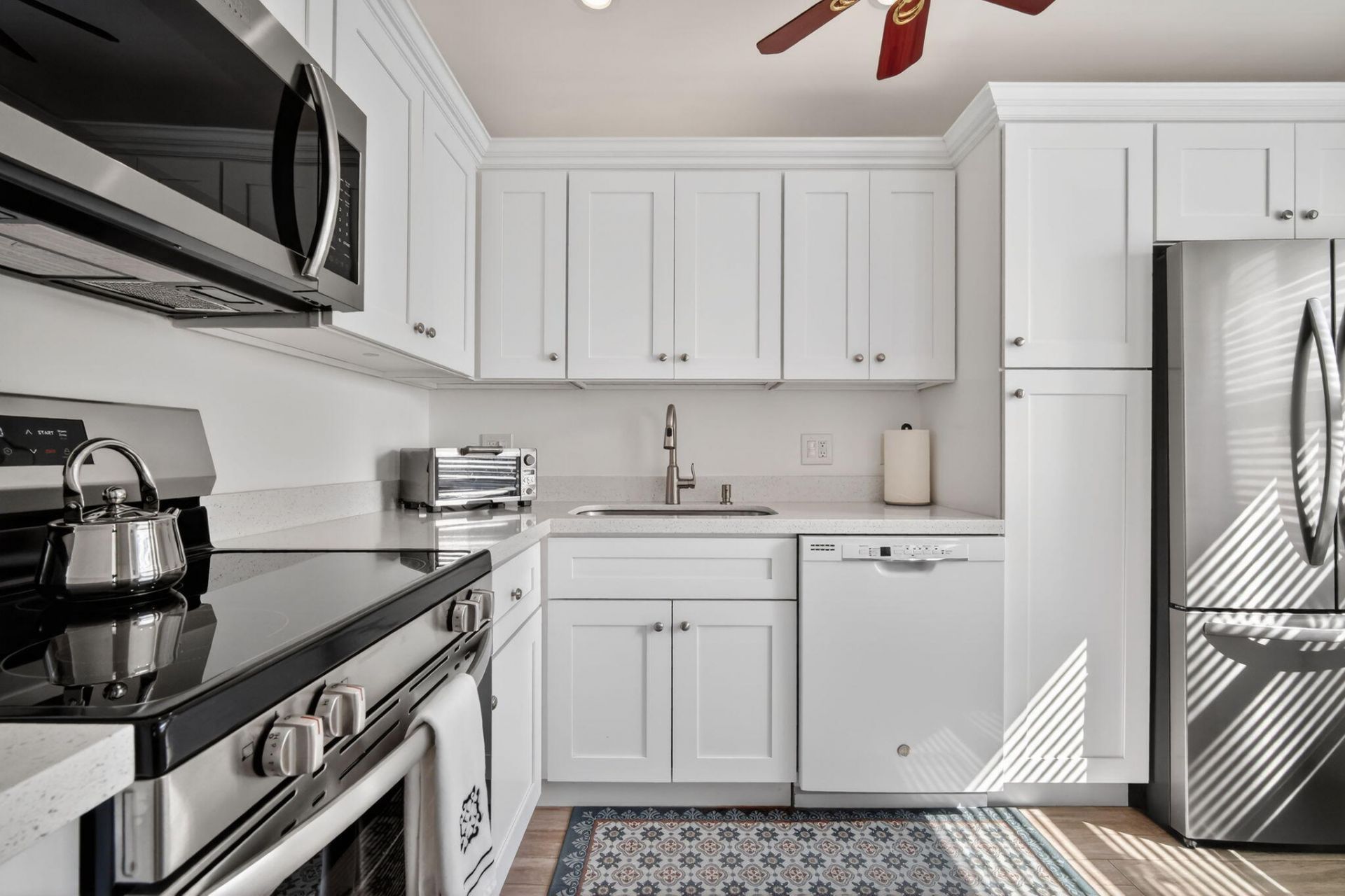 33 Colonial Club Drive, Unit 104, Boynton Beach, FL 33435 Photo