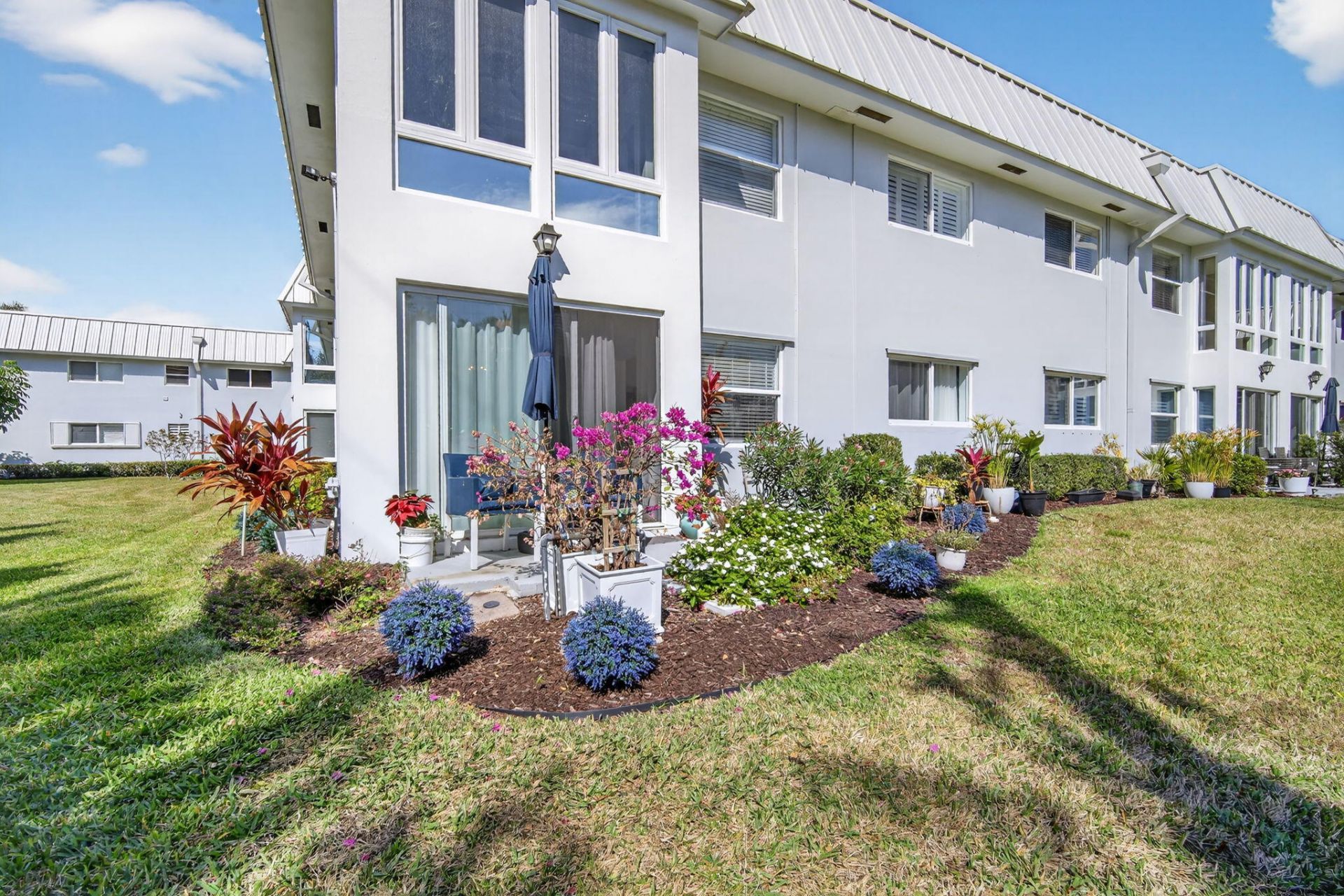 33 Colonial Club Drive, Unit 104, Boynton Beach, FL 33435 Photo