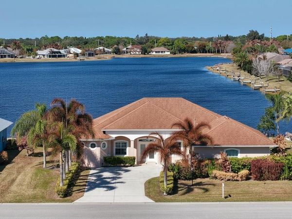 809 Yearling Trail, Sebastian, FL 32958