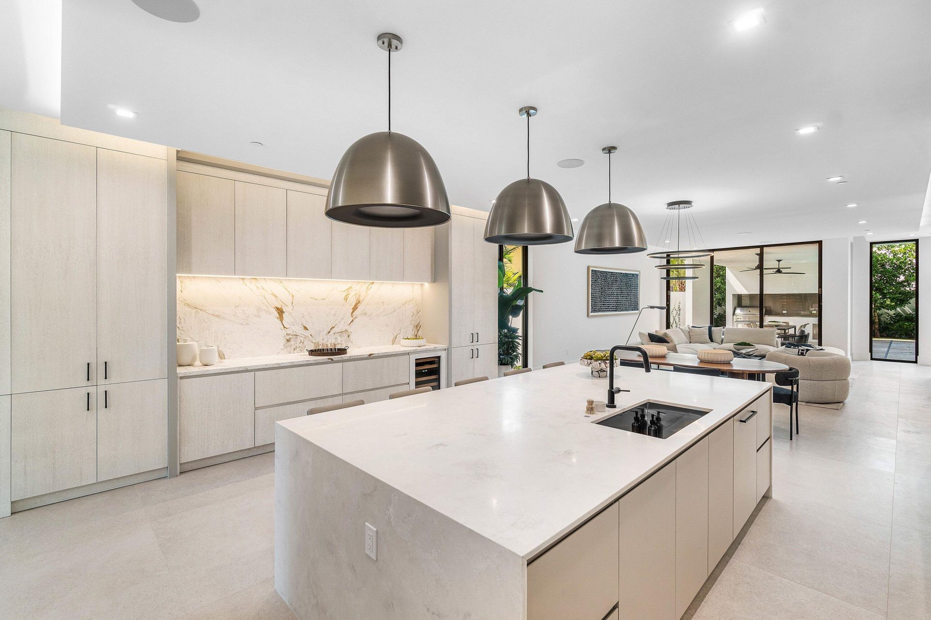 810 Palm Trail, Delray Beach, FL 33483 Photo