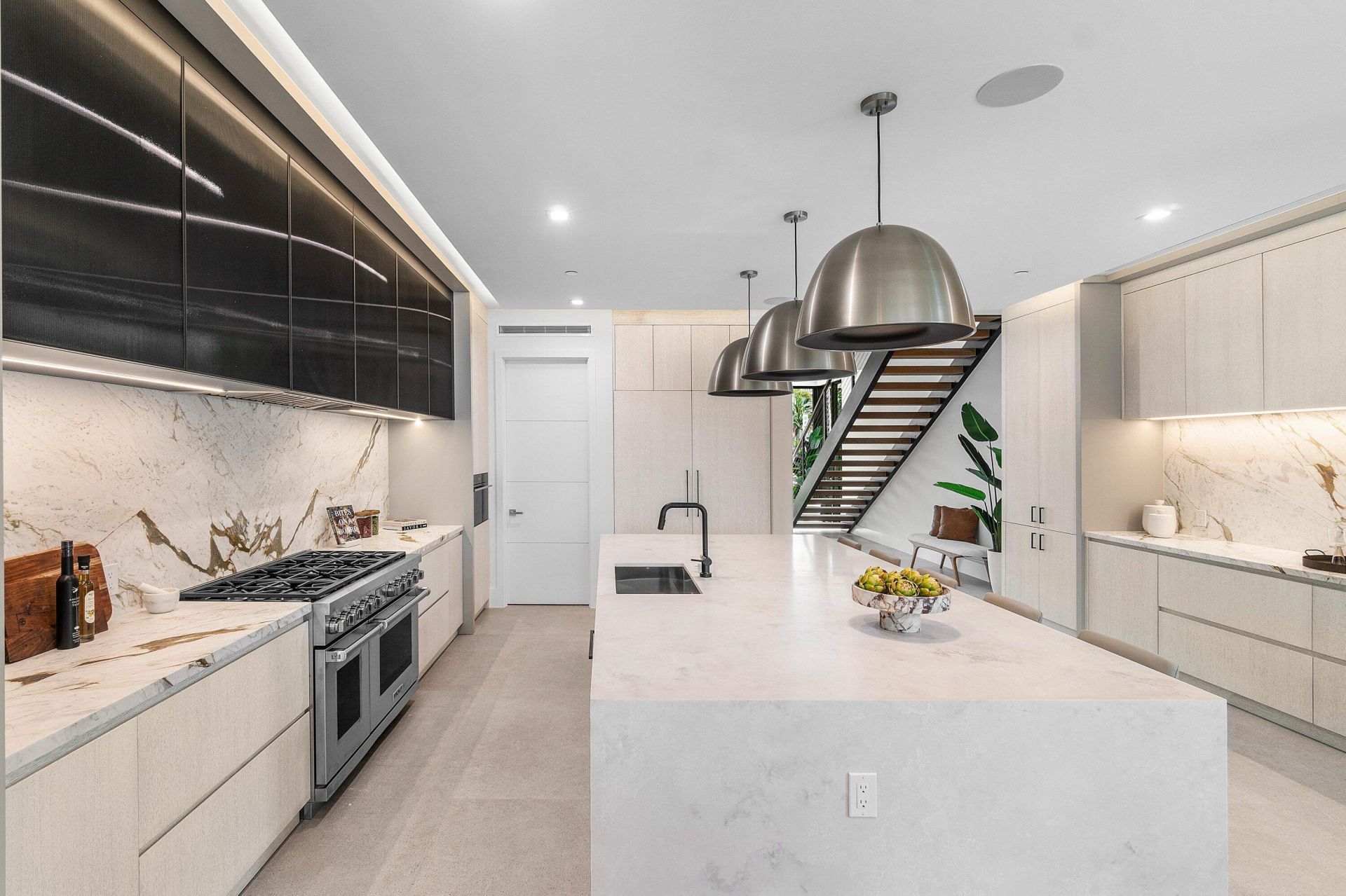 810 Palm Trail, Delray Beach, FL 33483 Photo