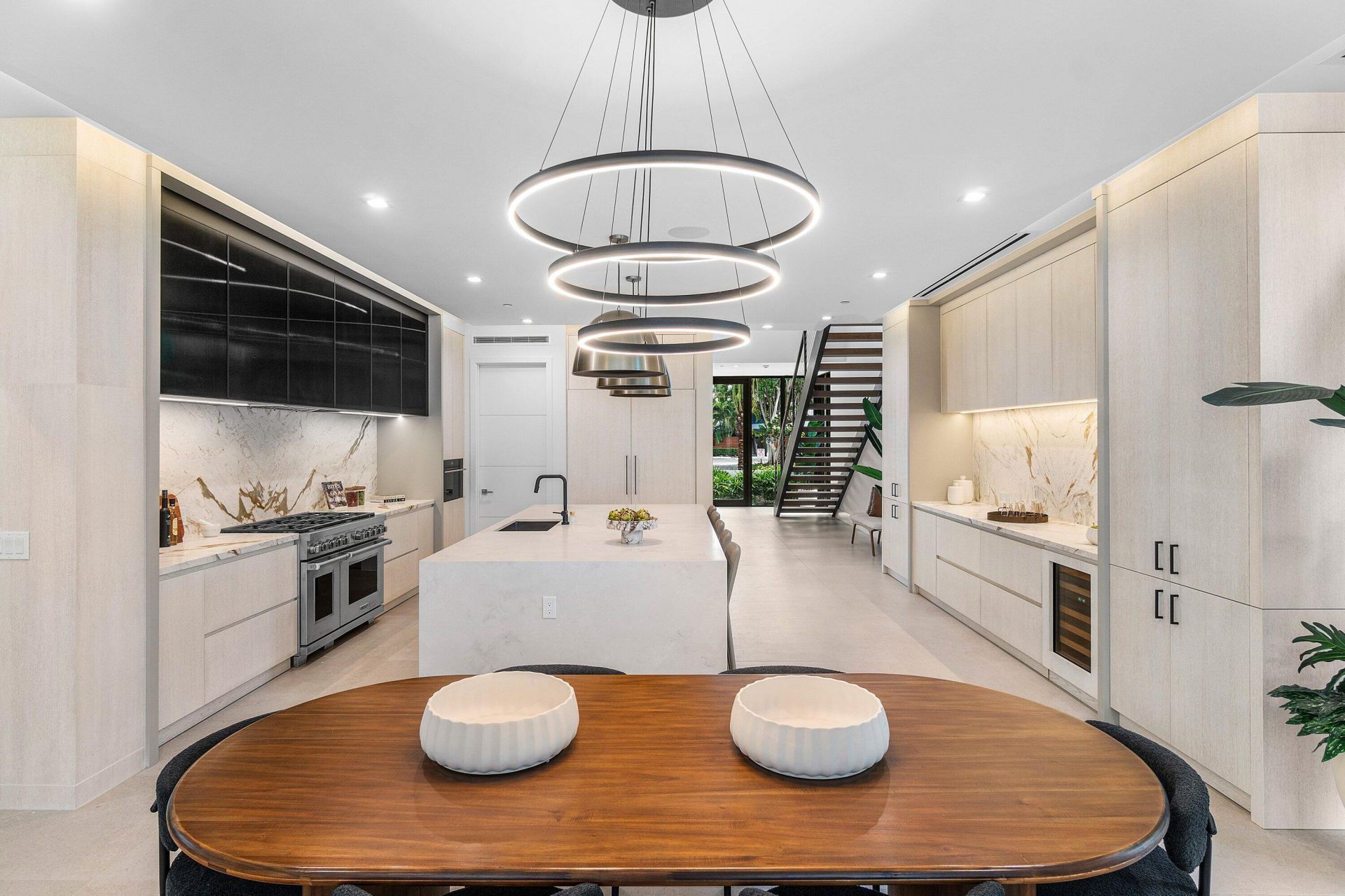 810 Palm Trail, Delray Beach, FL 33483 Photo