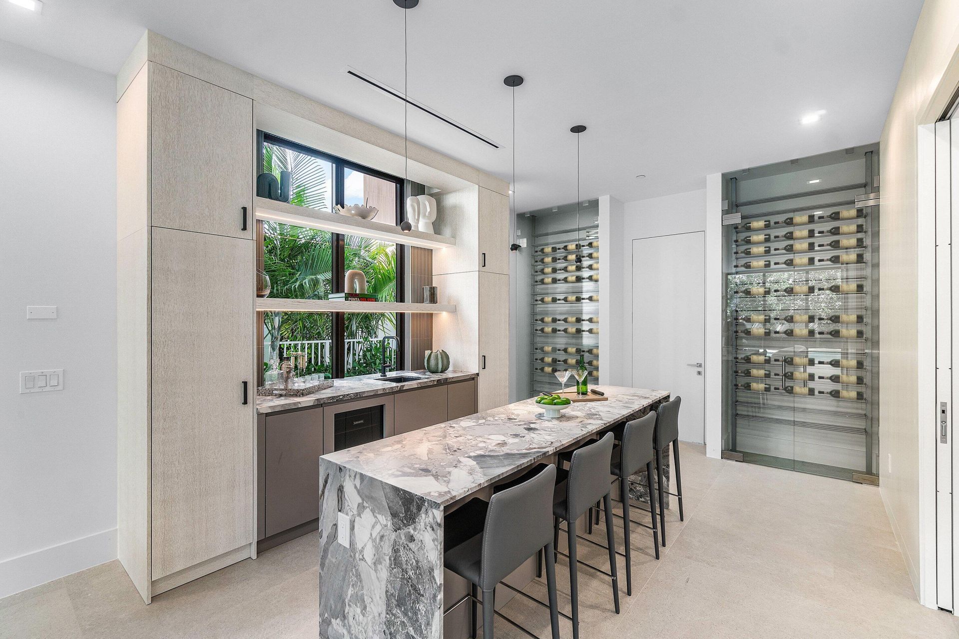 810 Palm Trail, Delray Beach, FL 33483 Photo