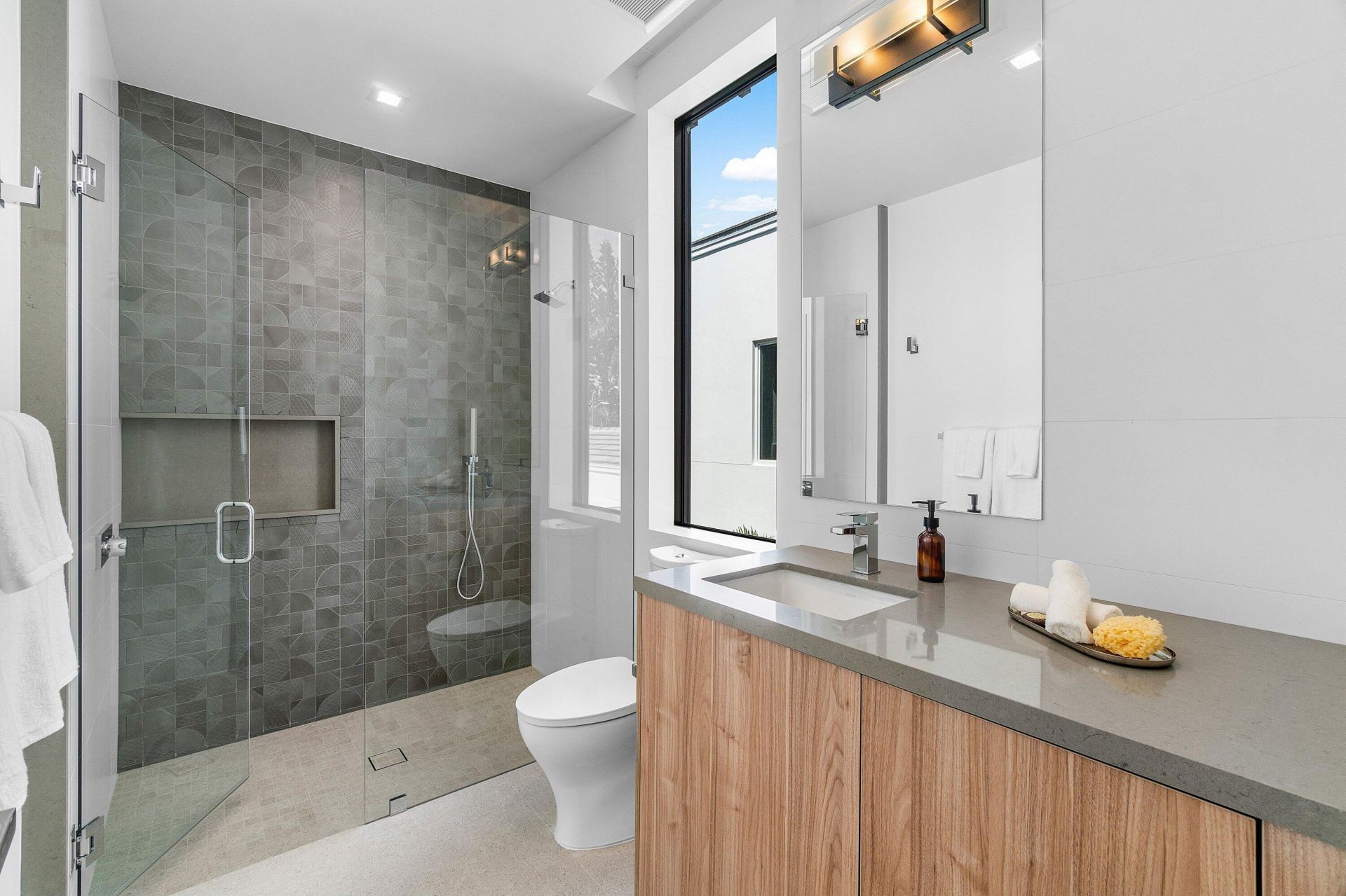 810 Palm Trail, Delray Beach, FL 33483 Photo