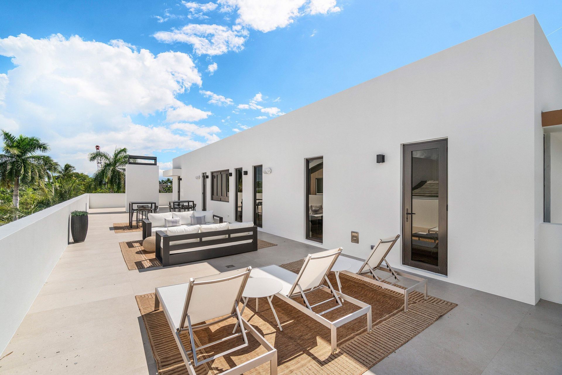 810 Palm Trail, Delray Beach, FL 33483 Photo