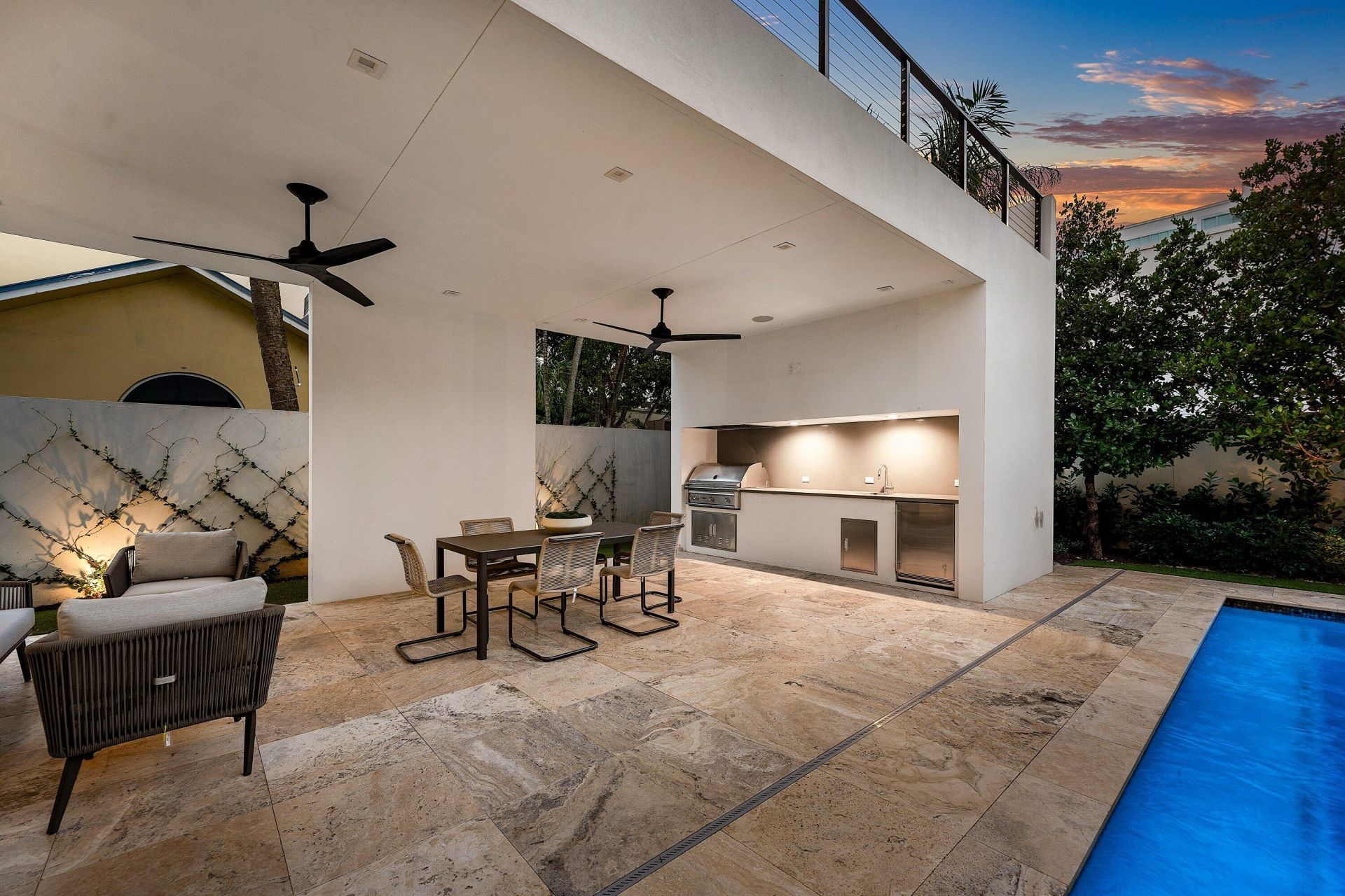 810 Palm Trail, Delray Beach, FL 33483 Photo