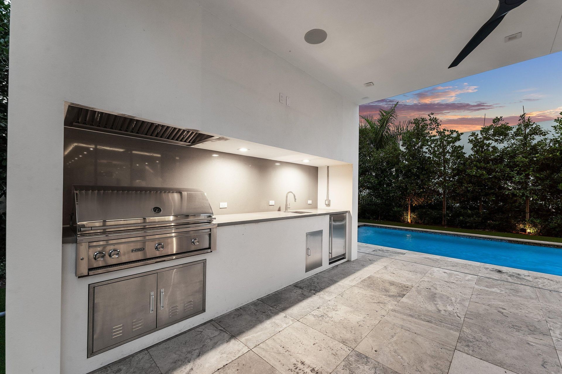 810 Palm Trail, Delray Beach, FL 33483 Photo