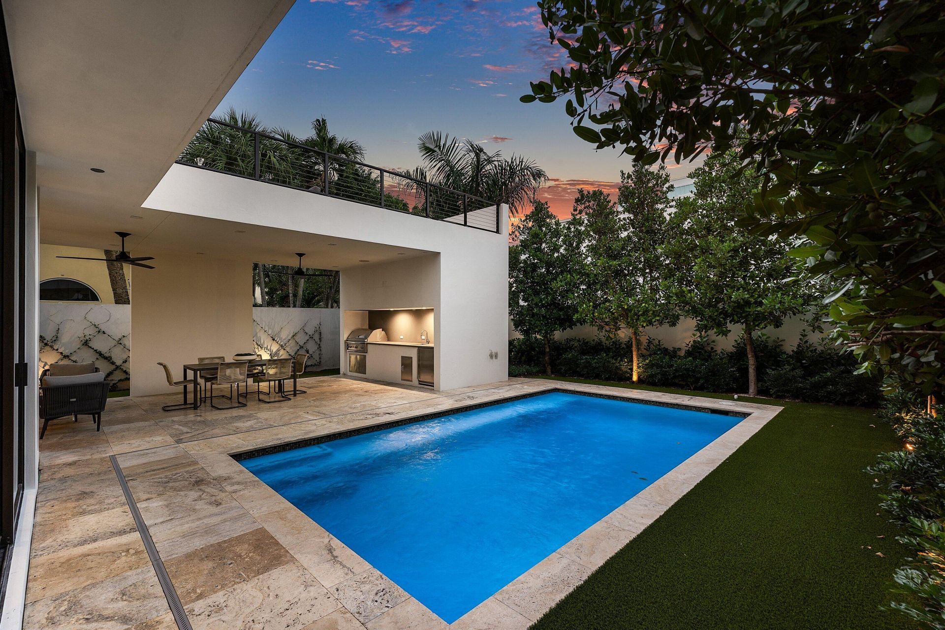 810 Palm Trail, Delray Beach, FL 33483 Photo