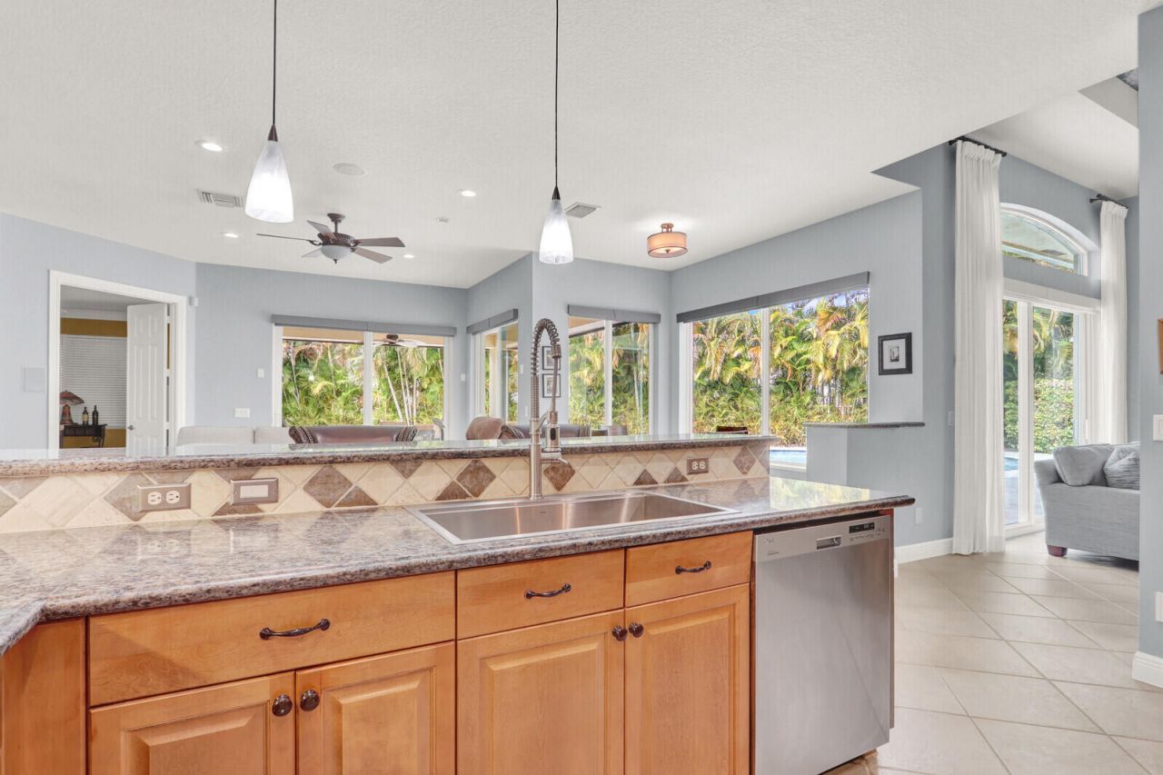 115 Bryce Lane, Jupiter, FL 33458 Photo