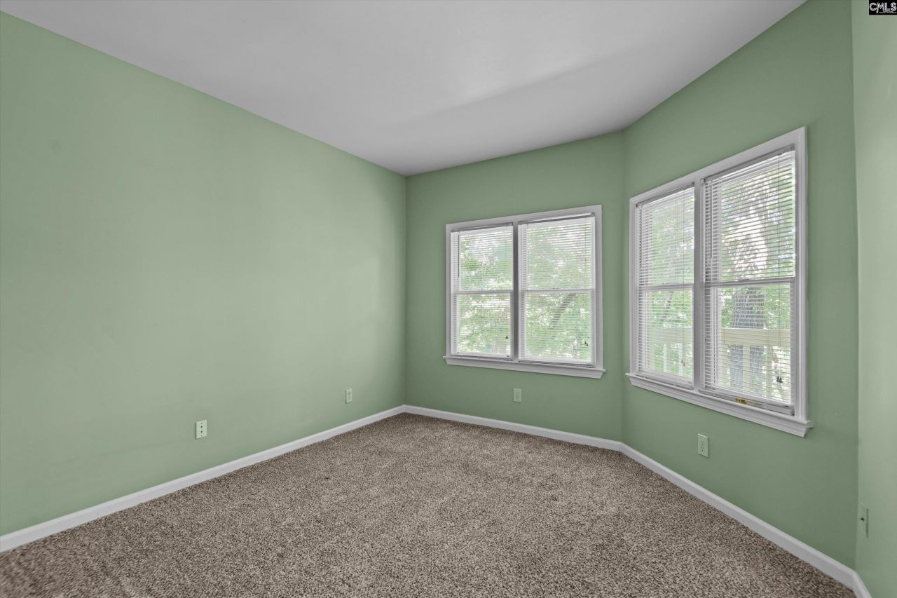 1850 Atlantic Drive Photo 18