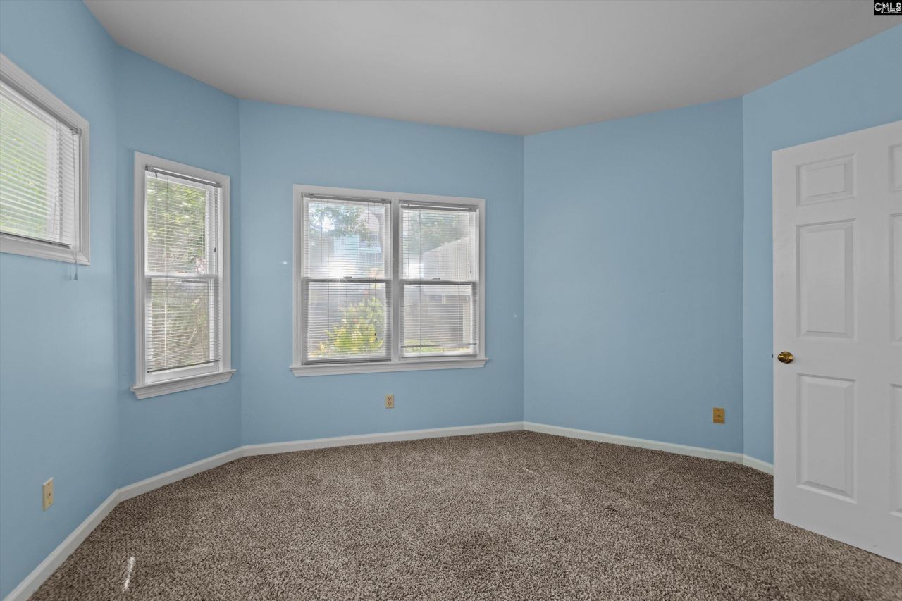 1850 Atlantic Drive Photo 24