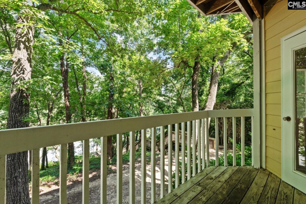 1850 Atlantic Drive Photo 27