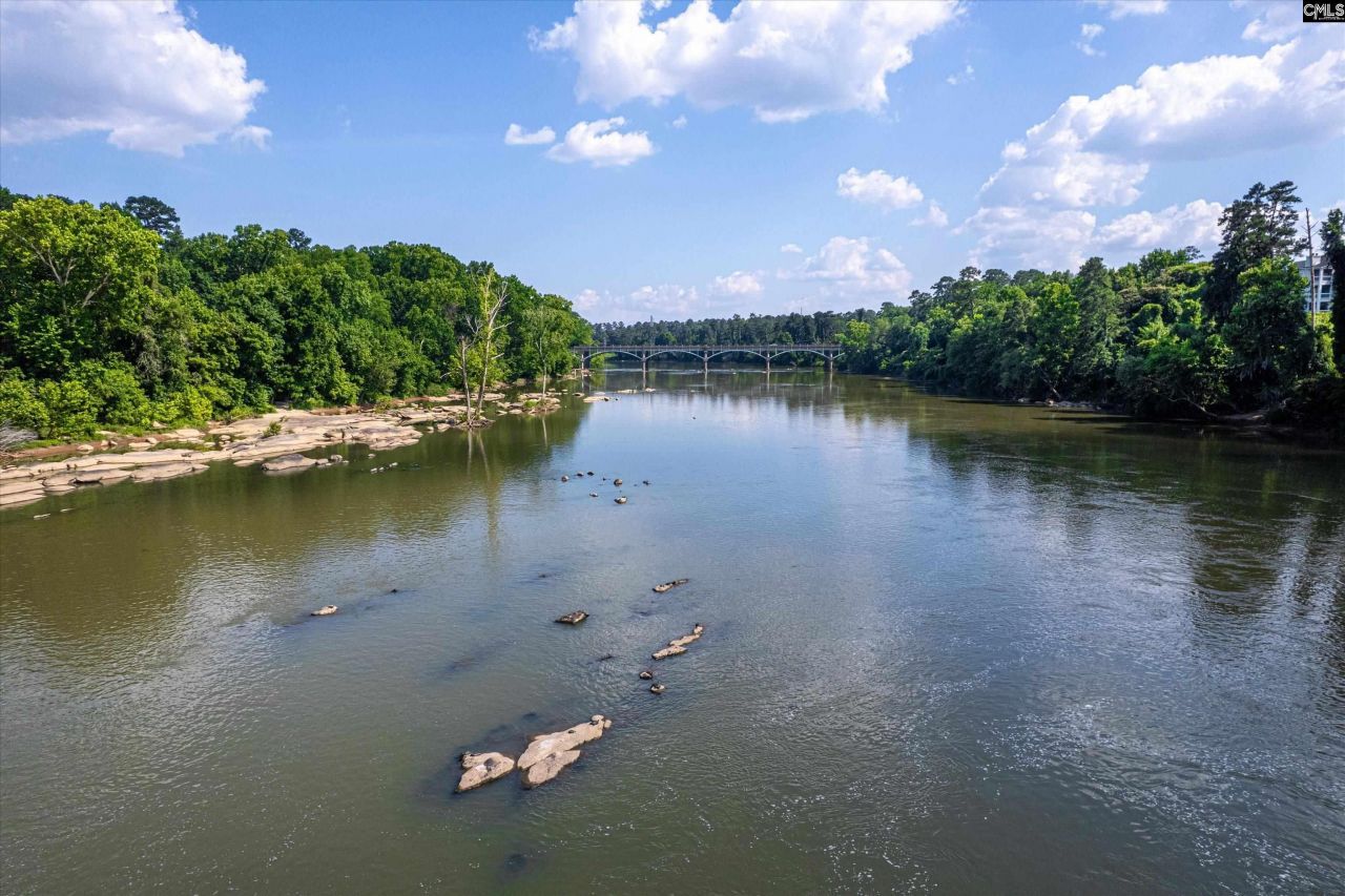 1850 Atlantic Drive Photo 32