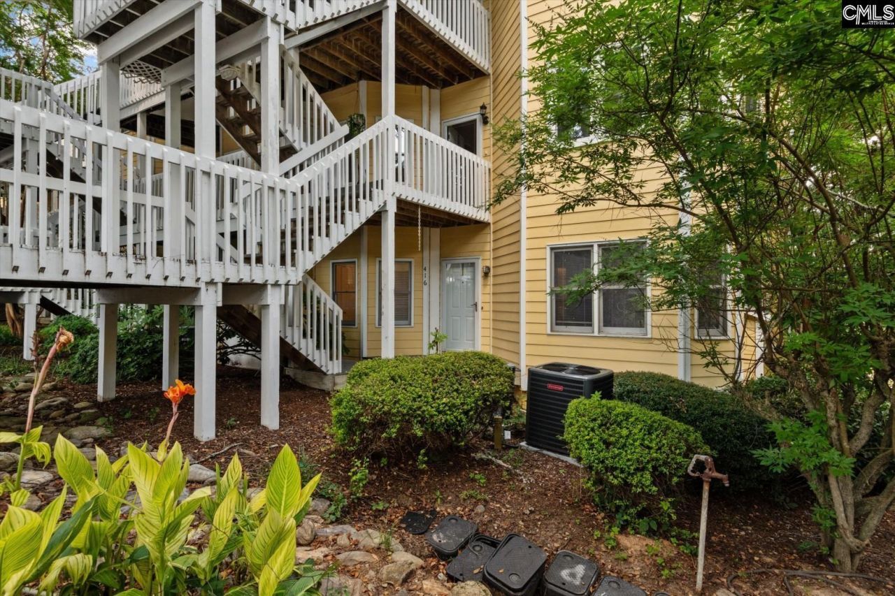 1850 Atlantic Drive Photo 39