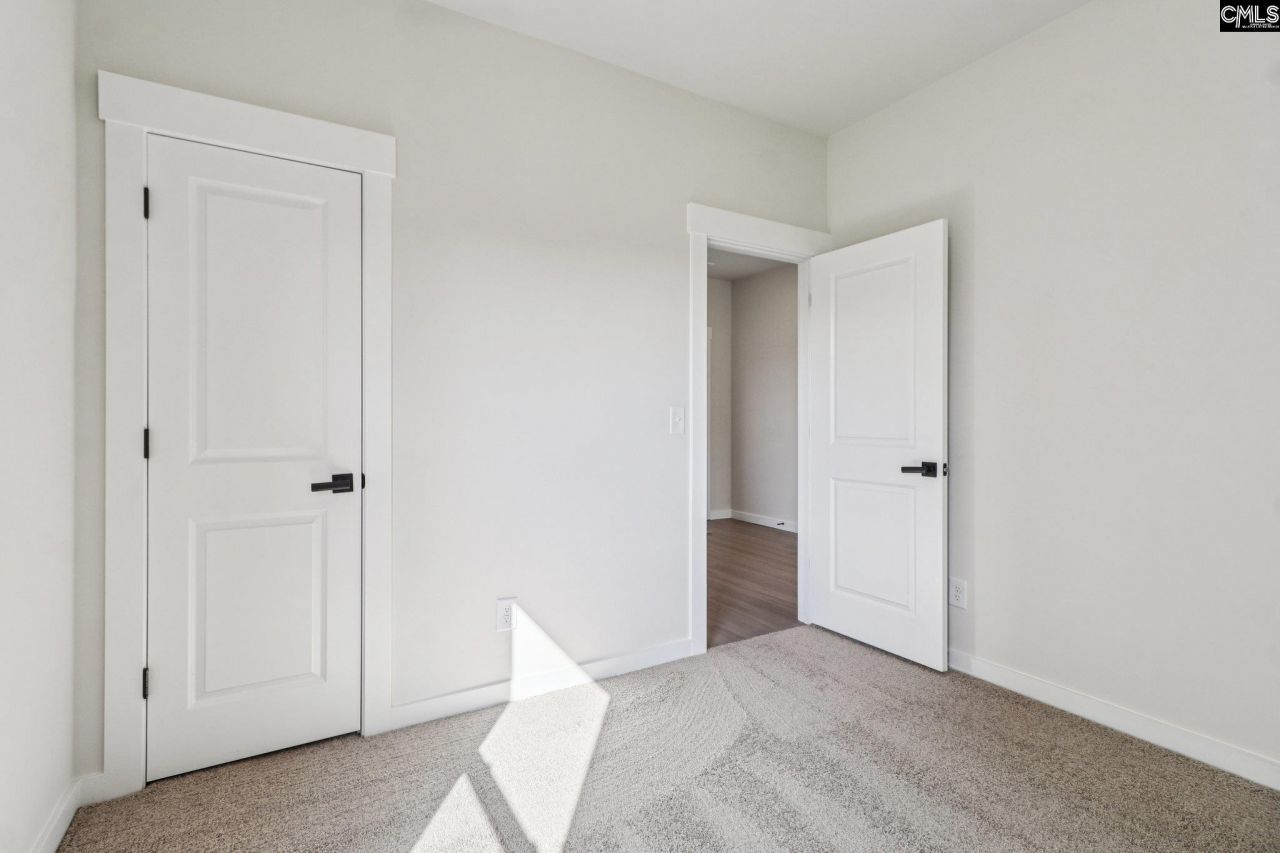 105 Sundew Road Photo 13