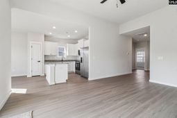 105 Sundew Road photo 4