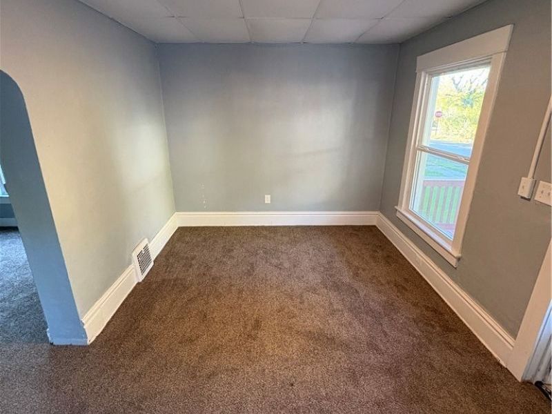 901 Sherman Street, Akron, OH 44311 Photo 5