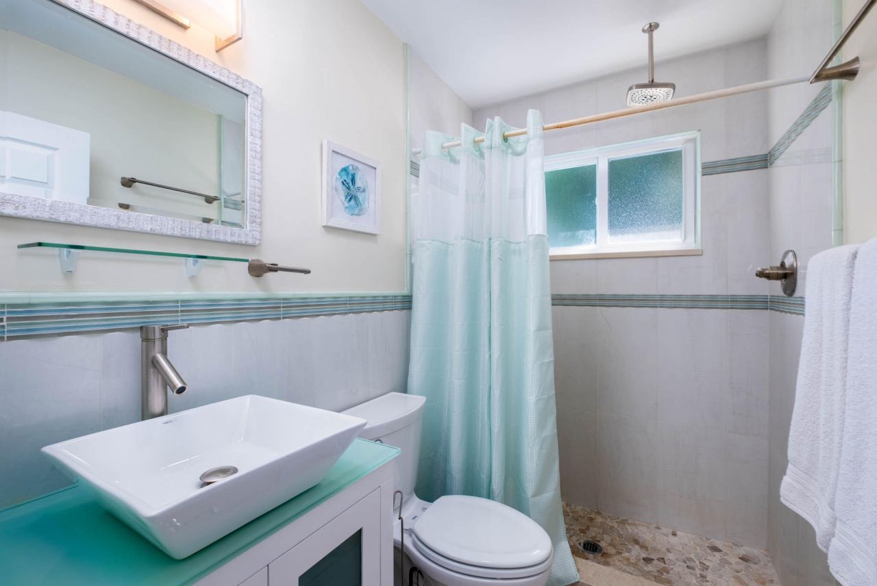 11231 2nd Ave Ocean, Marathon, FL 33050 Photo