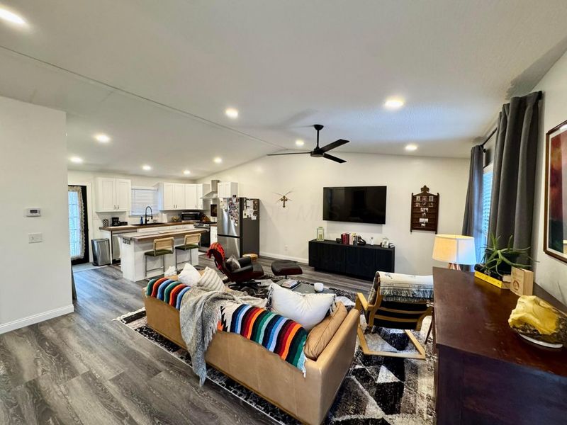 615 W Brown Street , New Lexington, OH 43764 Photo 5