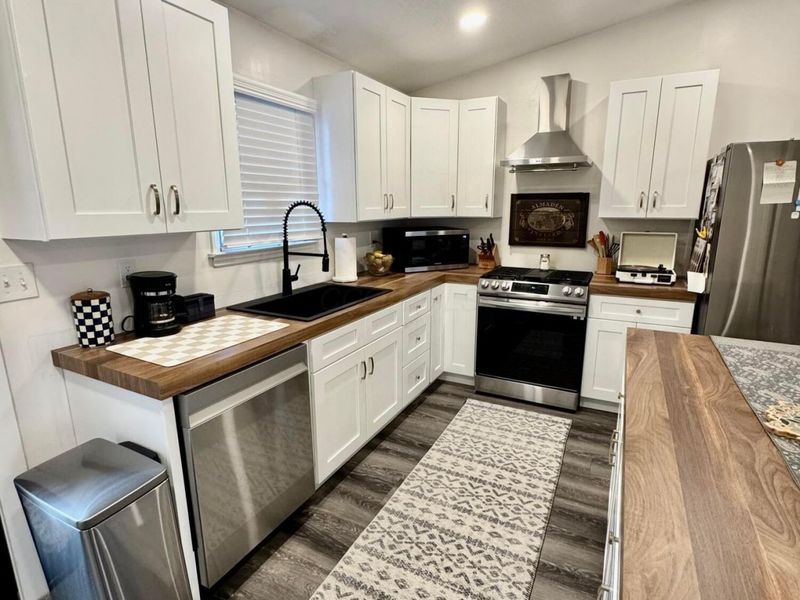 615 W Brown Street , New Lexington, OH 43764 Photo 7