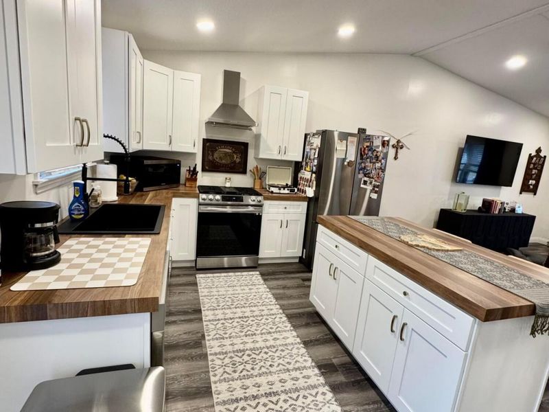 615 W Brown Street , New Lexington, OH 43764 Photo 8