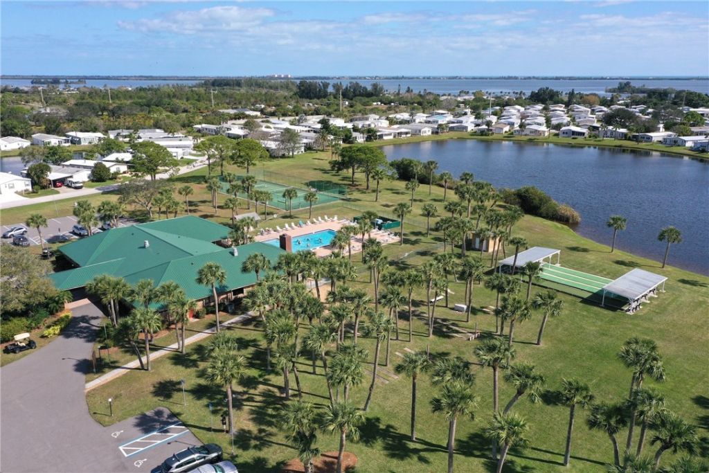 7698 Fox Hunter Circle, Micco, FL 32976 Photo