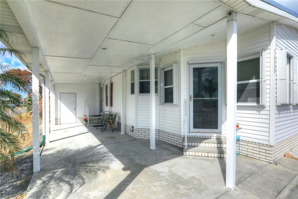 7698 Fox Hunter Circle, Micco, FL 32976 Photo