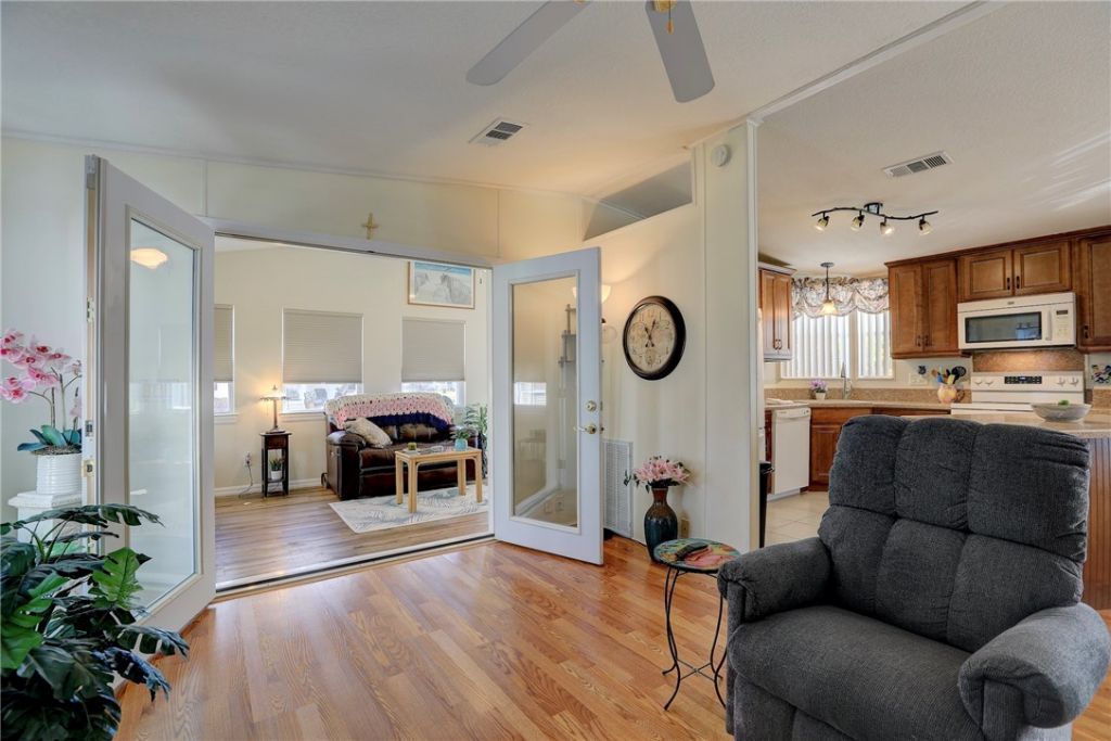 7698 Fox Hunter Circle, Micco, FL 32976 Photo