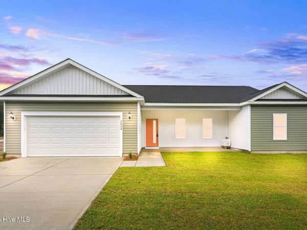 2624 Fountaintown Road, Chinquapin, NC 28521