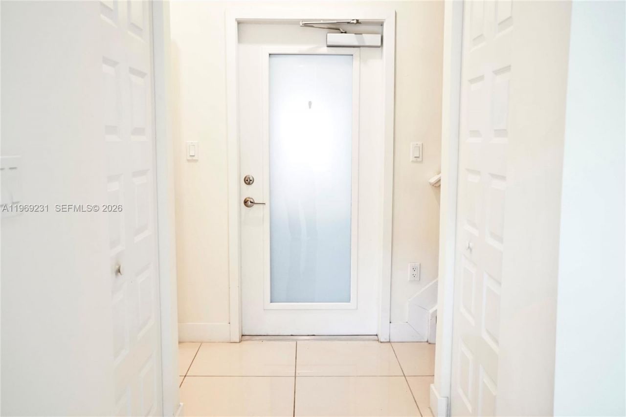 4745 NW 84th Ct, Unit 14, Doral, FL 33166 Photo