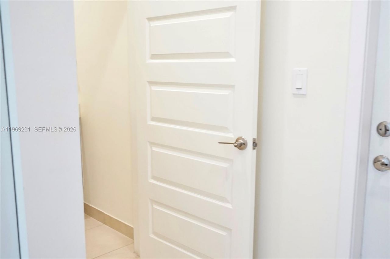 4745 NW 84th Ct, Unit 14, Doral, FL 33166 Photo