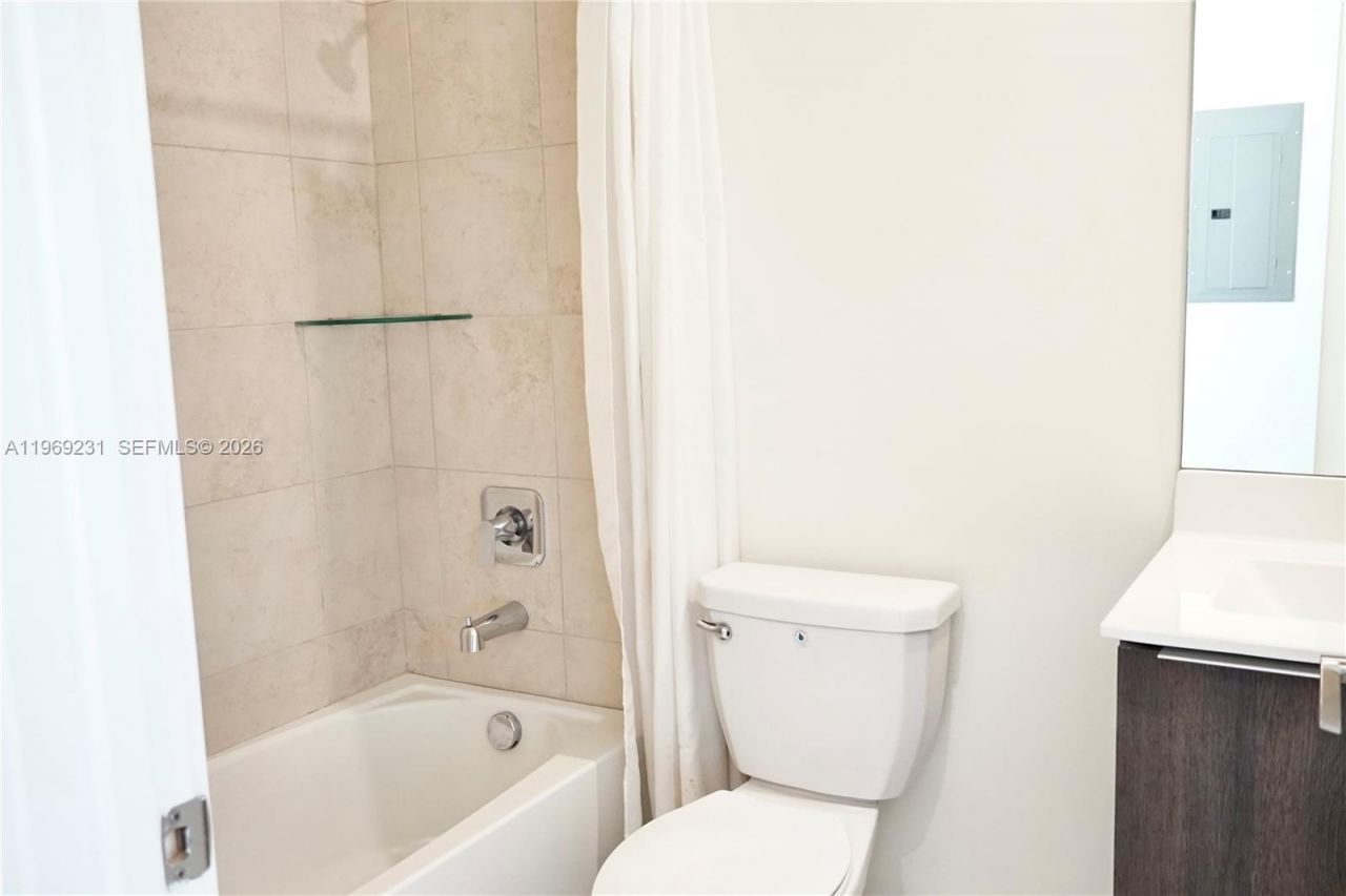 4745 NW 84th Ct, Unit 14, Doral, FL 33166 Photo