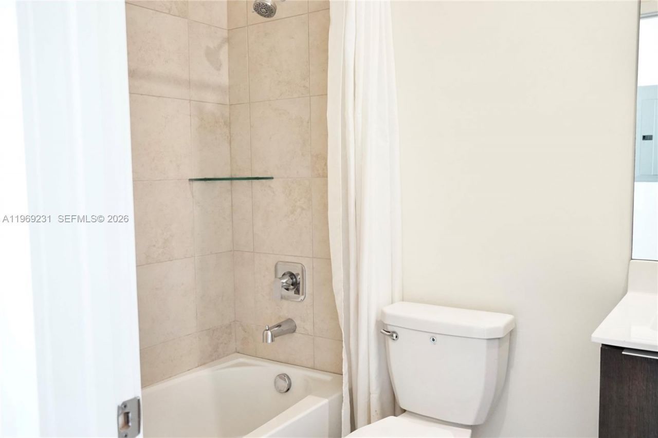 4745 NW 84th Ct, Unit 14, Doral, FL 33166 Photo