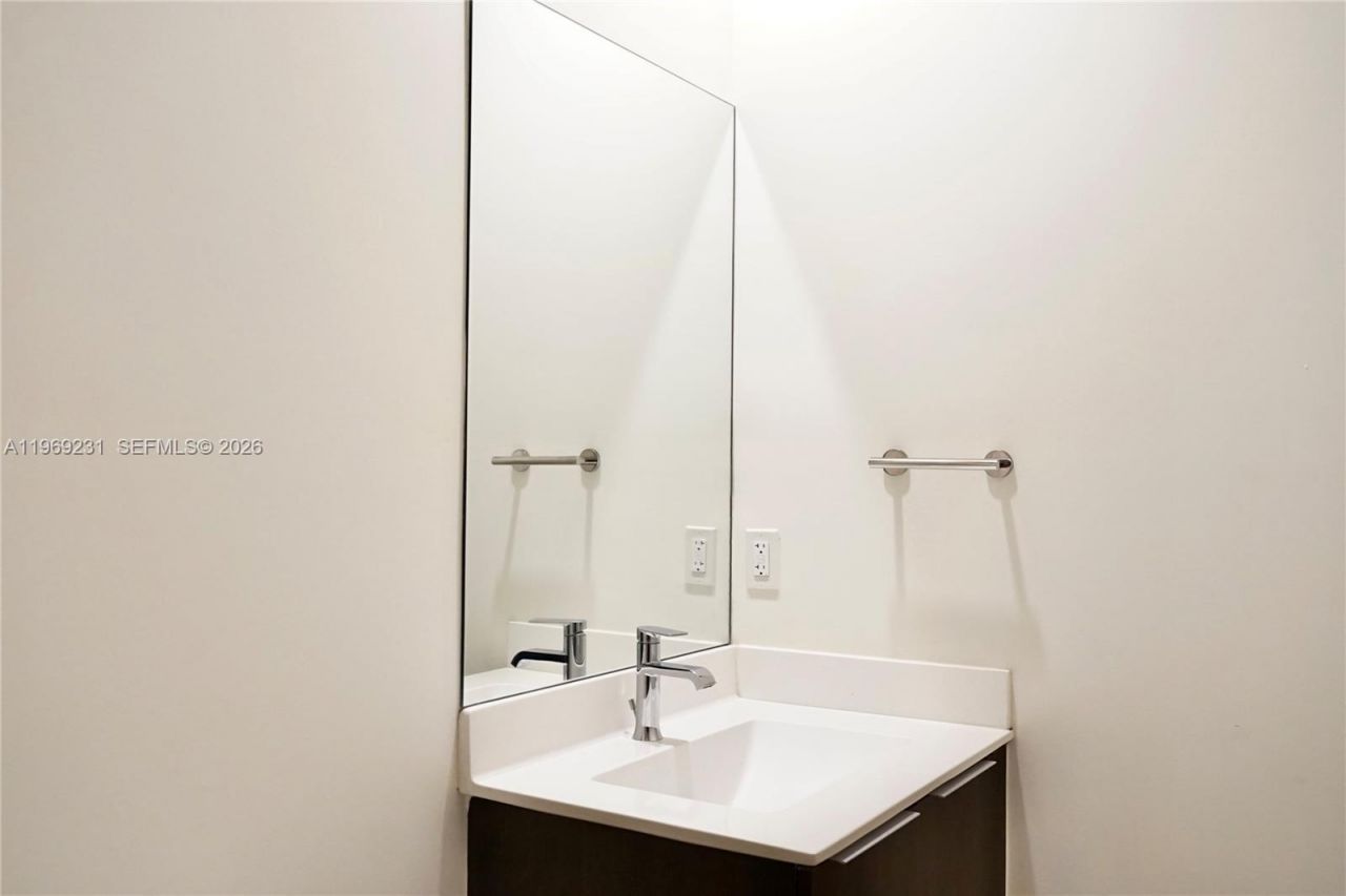 4745 NW 84th Ct, Unit 14, Doral, FL 33166 Photo