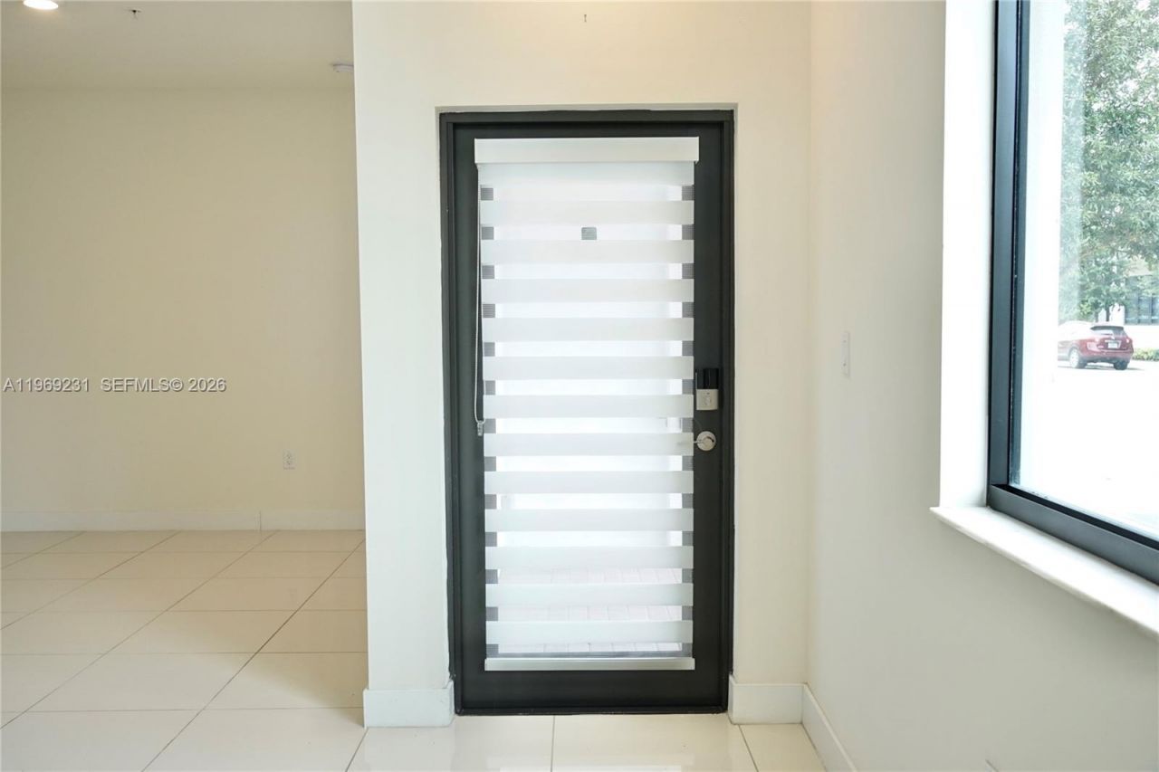 4745 NW 84th Ct, Unit 14, Doral, FL 33166 Photo