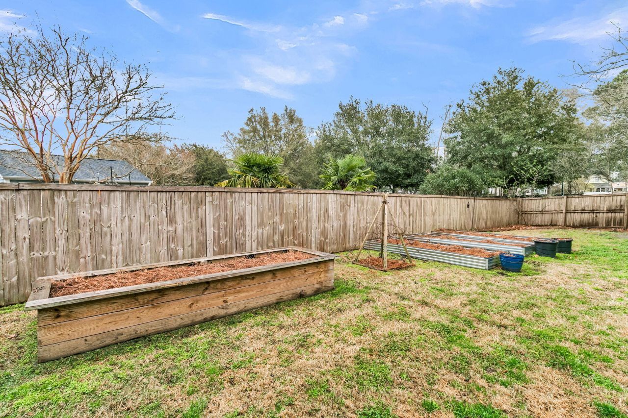 4801 E Red Maple Circle Photo 44