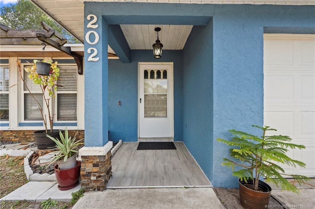 202 SW Voltair Terrace, Port Saint Lucie, FL 34984 Photo