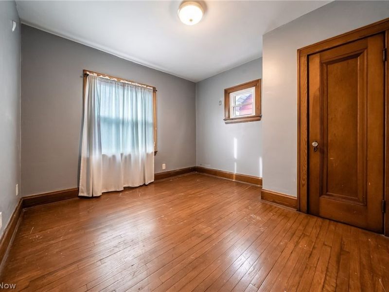 5202 Stickney, Cleveland, OH 44144 Photo 15