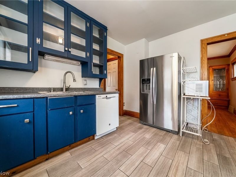 5202 Stickney, Cleveland, OH 44144 Photo 9